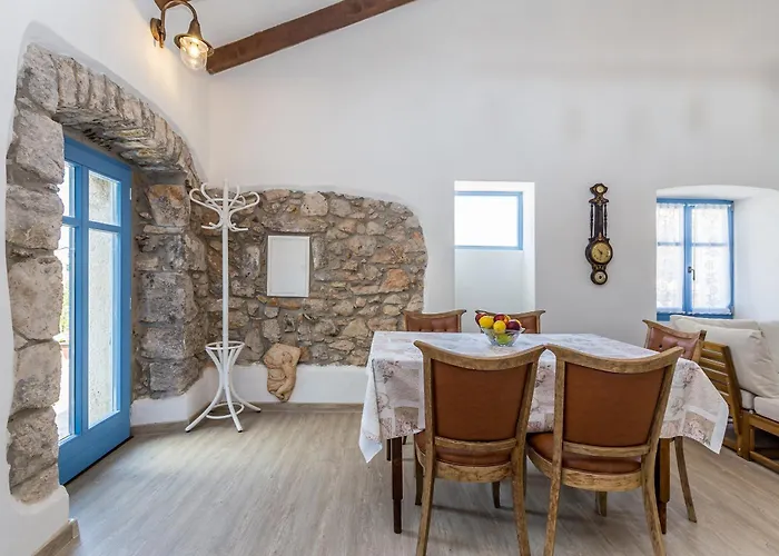 Ferienhaus House Kuntenta With Pool And Jacuzzi Skrbčići