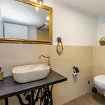 Holiday home House Kuntenta With Pool And Jacuzzi *