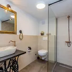 House Kuntenta With Pool And Jacuzzi *