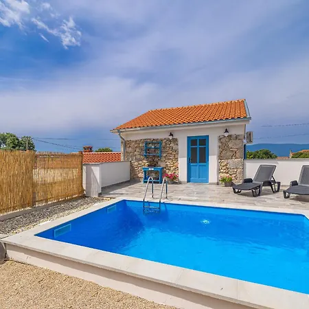 House Kuntenta With Pool And Jacuzzi Σπίτι διακοπών *