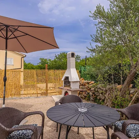 House Kuntenta With Pool And Jacuzzi Σπίτι διακοπών Skrbčići